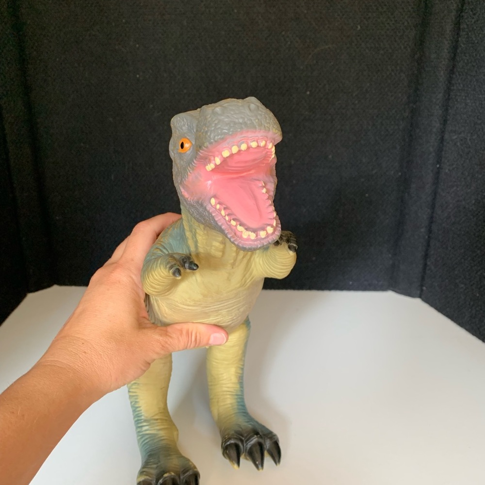 T-Rex Tyrannosaurus Rex Large Action Figure 2003